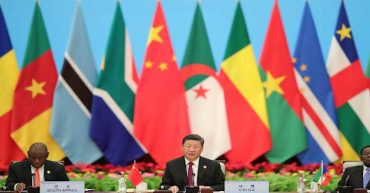 السياسة الخارجية الصينية في إفريقيا……. هل تستطيع الترويج لنموذجها في الديمقراطية؟